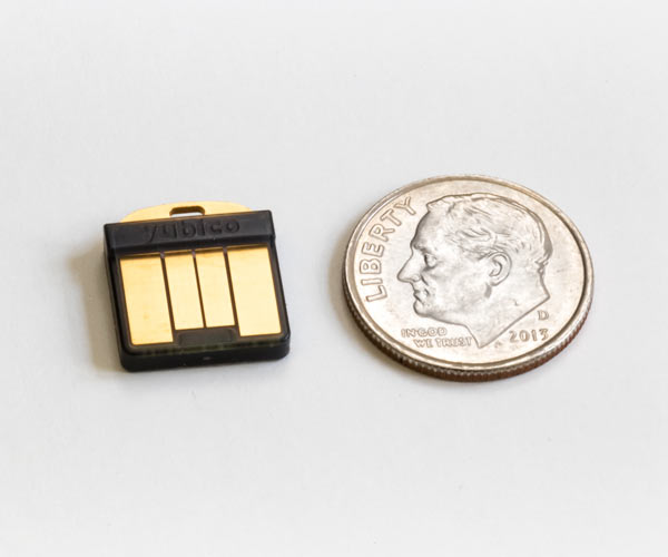 YubiKey 5 Nano FIPS Size